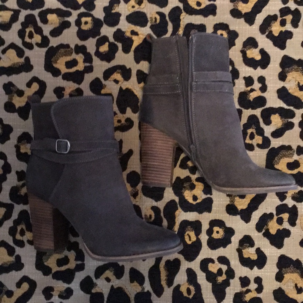 Lucky Brand Gray booties